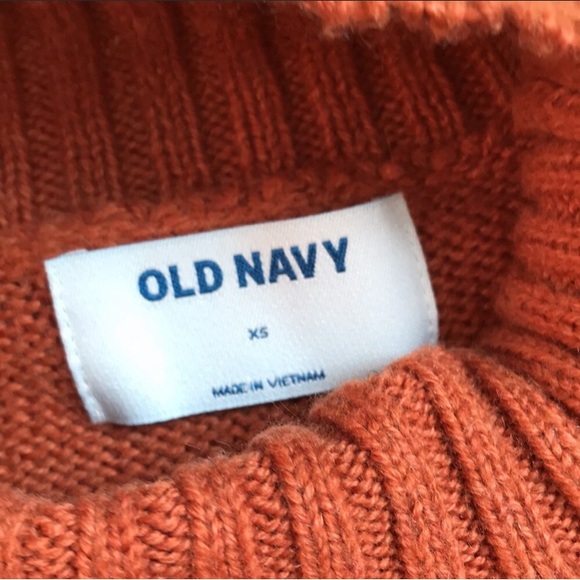 Old Navy loose fit mock sweater. Cotton knit, size XS - Picture 2 of 3